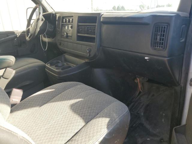 1GCWGFBA3B1130835 - 2011 CHEVROLET EXPRESS G2 白色 照片 8