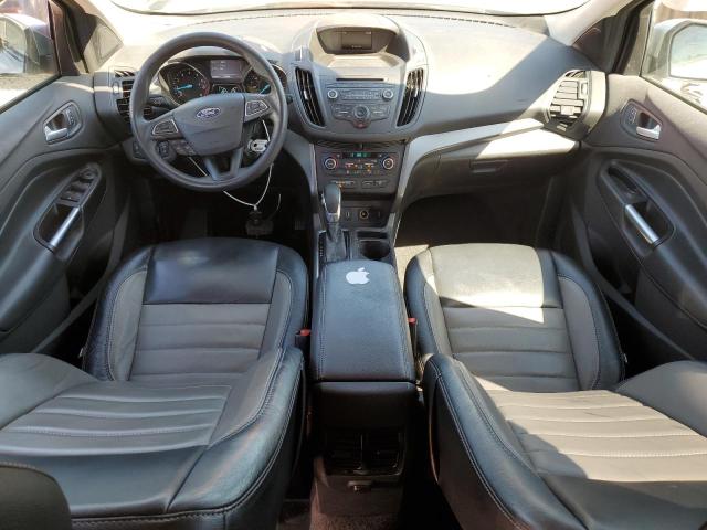 1FMCU9GD2JUC60548 - 2018 FORD ESCAPE SE Silber Foto 8