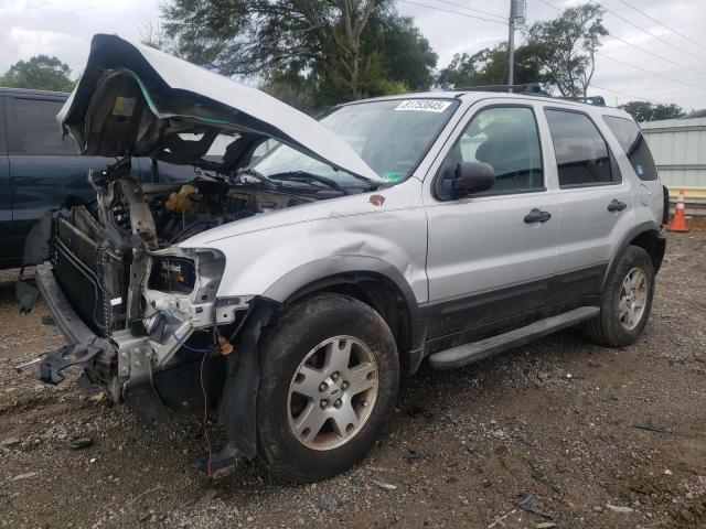2005 FORD ESCAPE XLT, 