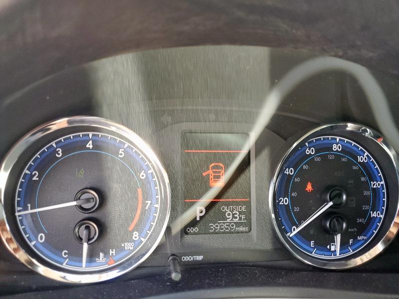 5YFBURHEXKP909471 - 2019 TOYOTA COROLLA L ვერცხლისფერი ფოტო 9