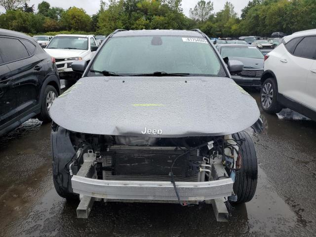 3C4NJDBB6KT760870 - 2019 JEEP COMPASS LATITUDE 银色 照片 5