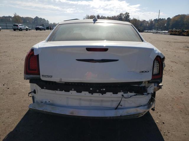 2C3CCADG6NH221871 - 2022 CHRYSLER 300 TOURING L WHITE photo 6