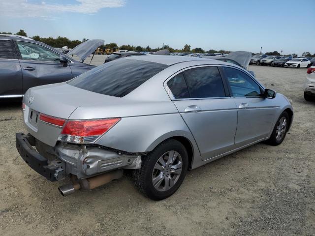 1HGCP2F47CA104466 - 2012 HONDA ACCORD LXP 银色 照片 3