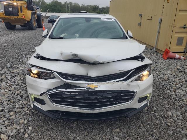 1G1ZE5ST5HF141385 - 2017 CHEVROLET MALIBU LT WHITE photo 5