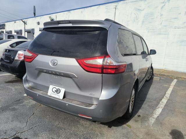 5TDYK3DC0FS647331 - 2015 TOYOTA SIENNA XLE SILVER photo 4