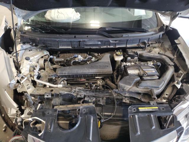 KNMAT2MV3JP555661 - 2018 NISSAN ROGUE S Gümüş fotoğraf 12