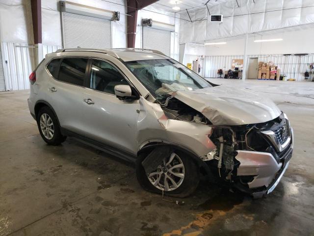 KNMAT2MV3JP555661 - 2018 NISSAN ROGUE S Gümüş fotoğraf 4
