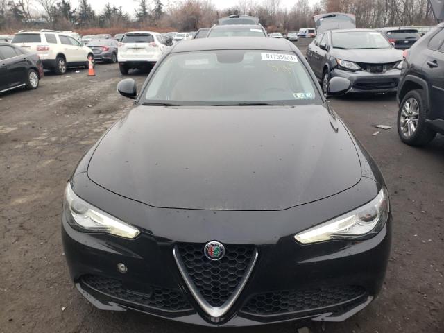 ZARFAEDN9J7572936 - 2018 ALFA ROMEO GIULIA Q4 შავი ფოტო 5