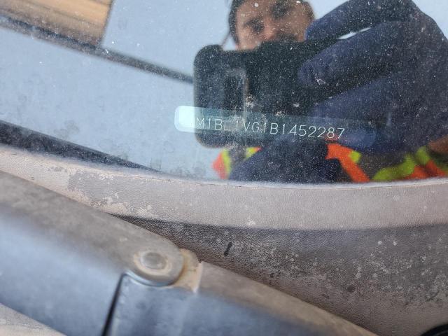 JM1BL1VG1B1452287 - 2011 MAZDA 3 I WHITE photo 12