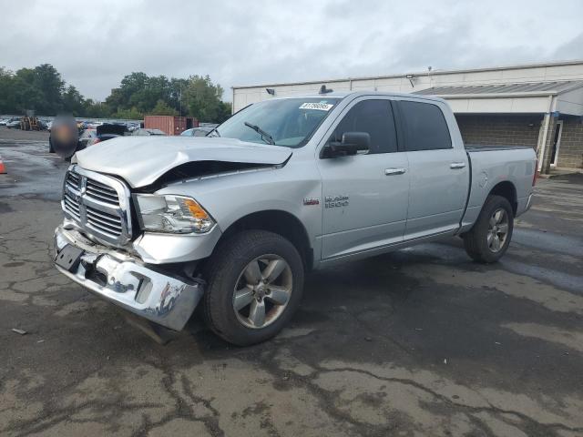 2016 RAM 1500 SLT, 