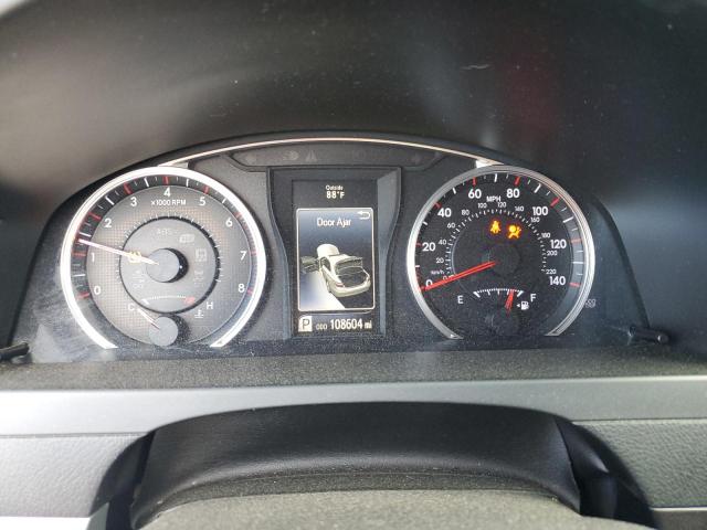 4T1BK1FK6HU582588 - 2017 TOYOTA CAMRY XSE GRAY photo 9