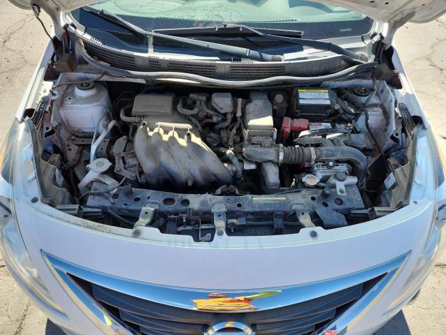 3N1CN7AP0JK394583 - 2018 NISSAN VERSA S Biały zdjęcie 11