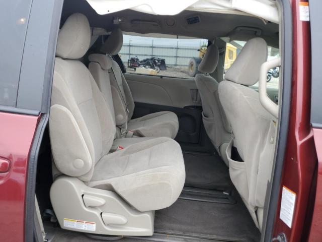 5TDKK3DC9FS585109 - 2015 TOYOTA SIENNA LE 栗色 照片 11