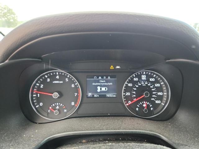 3KPF24AD8LE236095 - 2020 KIA FORTE FE 银色 照片 9