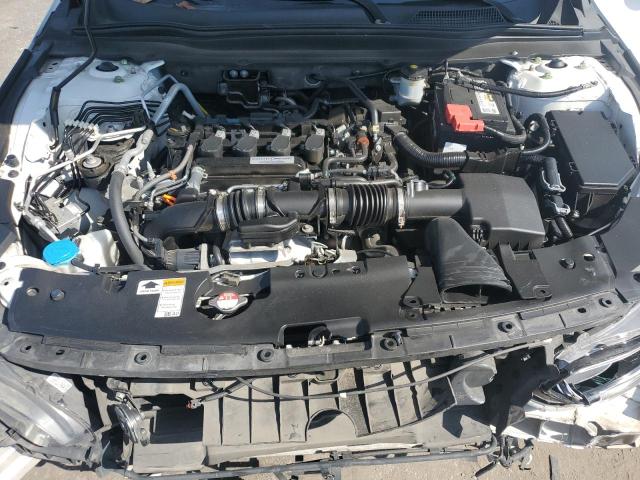 1HGCV1F38JA056335 - 2018 HONDA ACCORD SPORT WHITE photo 11