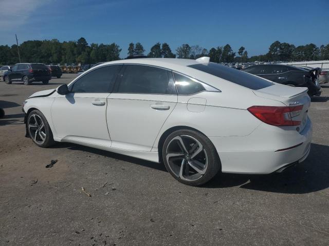 1HGCV1F38JA056335 - 2018 HONDA ACCORD SPORT WHITE photo 2