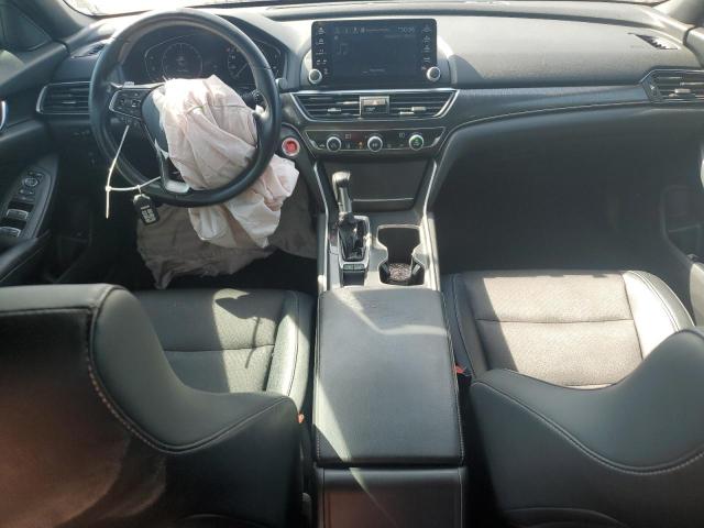 1HGCV1F38JA056335 - 2018 HONDA ACCORD SPORT WHITE photo 8