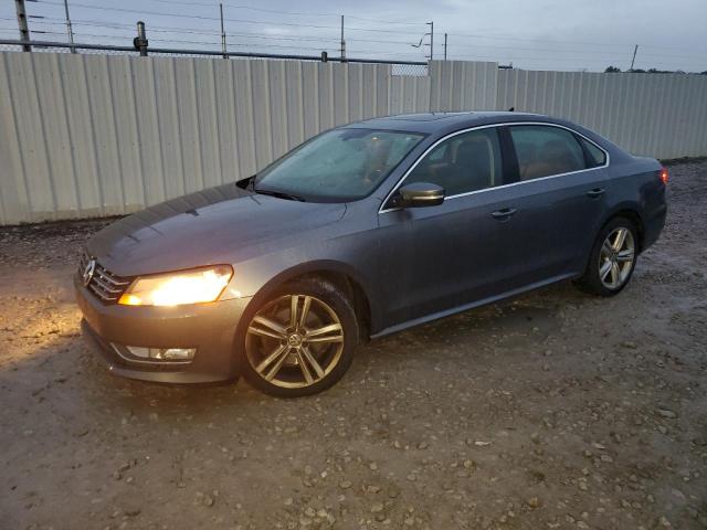 2013 VOLKSWAGEN PASSAT SE, 