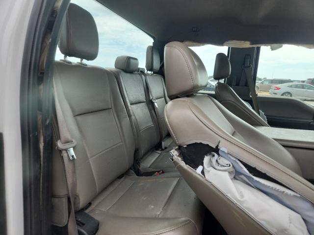 1FT7X2A6XKEF63264 - 2019 FORD F250 SUPER DUTY WHITE photo 10