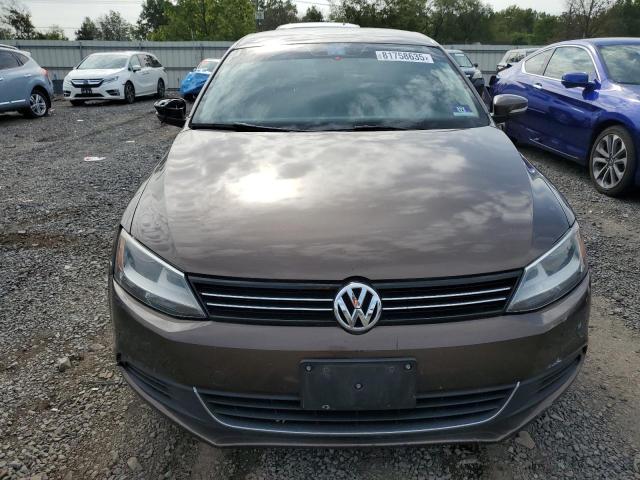 3VWBP7AJ8DM252521 - 2013 VOLKSWAGEN JETTA SE Qəhvəyi foto 5