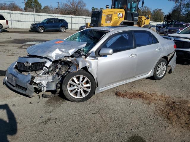 1NXBU4EE8AZ195571 - 2010 TOYOTA COROLLA BASE SILVER photo 1