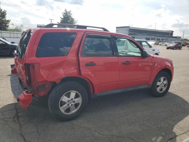 1FMCU03769KA07946 - 2009 FORD ESCAPE XLT RED photo 3