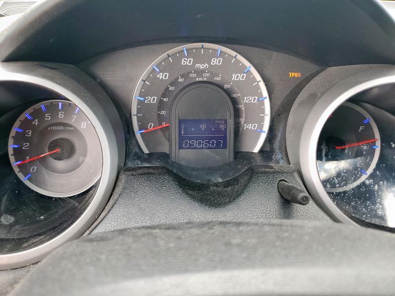 JHMGE8H30DC060750 - 2013 HONDA FIT 银色 照片 9