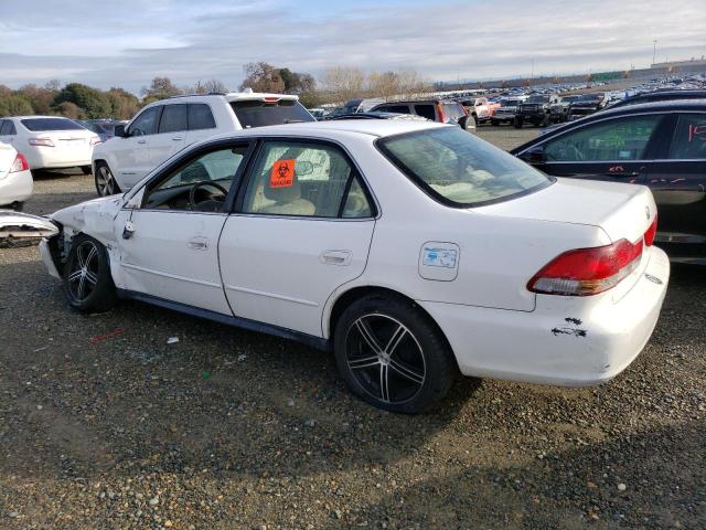 JHMCG66522C018885 - 2002 HONDA ACCORD LX WHITE photo 2