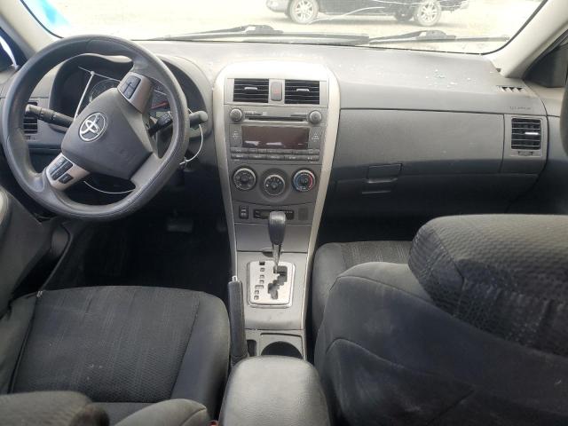 2T1BU4EE0BC664025 - 2011 TOYOTA COROLLA BASE فضي صورة 8