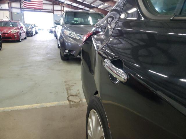 3N1CN7AP6JL803521 - 2018 NISSAN VERSA S أسود صورة 12