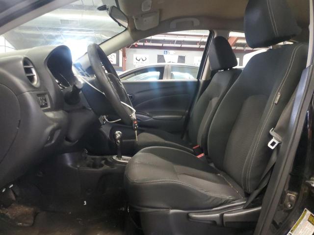 3N1CN7AP6JL803521 - 2018 NISSAN VERSA S أسود صورة 7