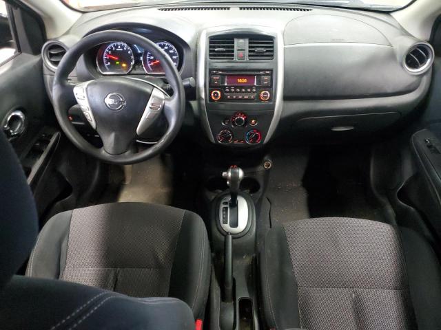 3N1CN7AP6JL803521 - 2018 NISSAN VERSA S أسود صورة 8