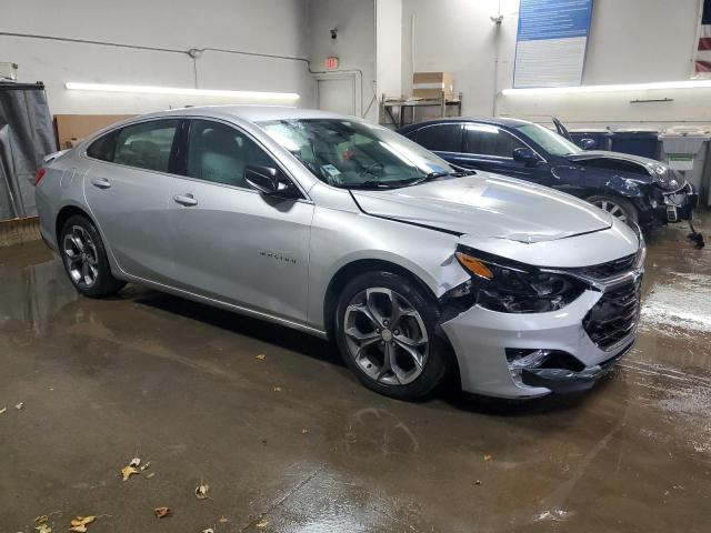 1G1ZG5ST1KF225611 - 2019 CHEVROLET MALIBU RS SILVER photo 4