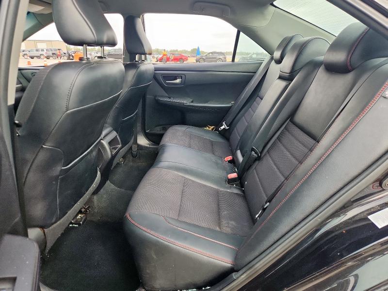 4T1BF1FK5HU387618 - 2017 TOYOTA CAMRY LE Schwarz Foto 10