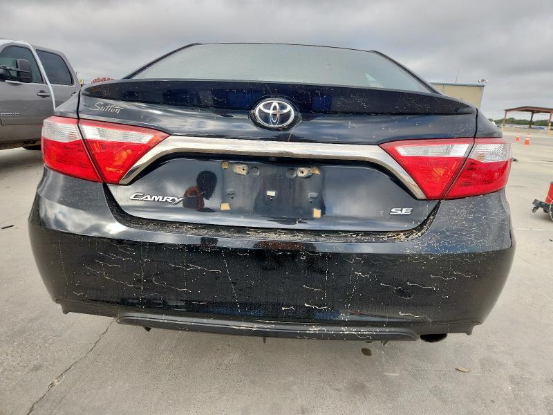 4T1BF1FK5HU387618 - 2017 TOYOTA CAMRY LE Schwarz Foto 6