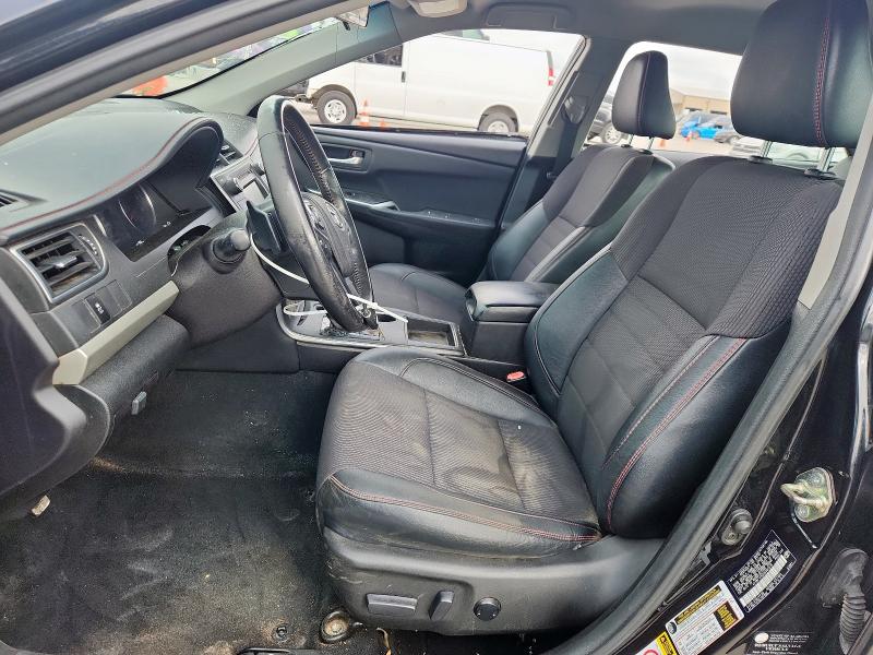 4T1BF1FK5HU387618 - 2017 TOYOTA CAMRY LE Schwarz Foto 7