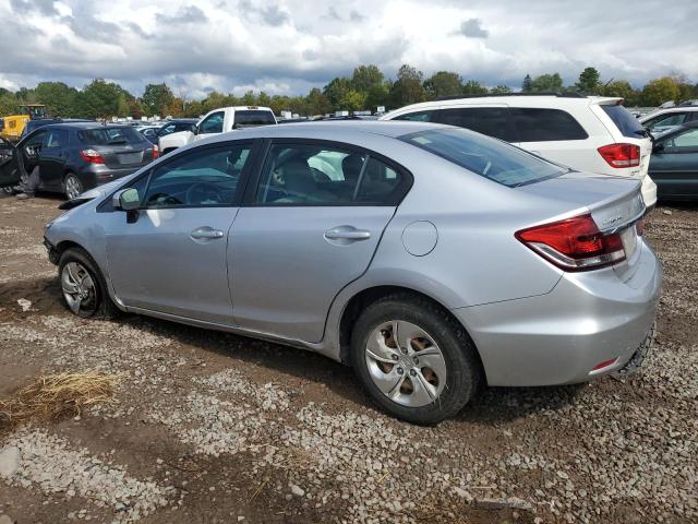19XFB2F50FE290632 - 2015 HONDA CIVIC LX 银色 照片 2