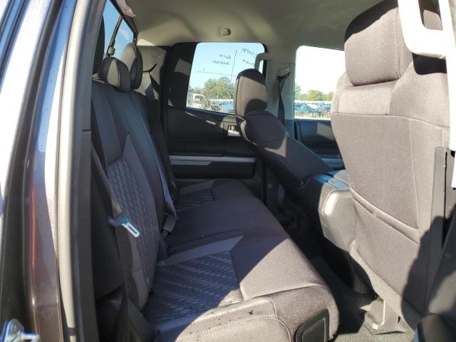 5TFRY5F1XMX296753 - 2021 TOYOTA TUNDRA DOUBLE CAB SR/SR5 GRAY photo 10