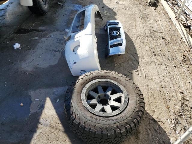 1N6BA0EC2AN313612 - 2010 NISSAN TITAN XE WHITE photo 12