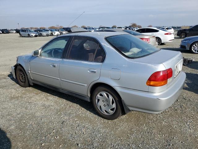 2HGEJ8641VH539002 - 1997 HONDA CIVIC EX SILVER photo 2