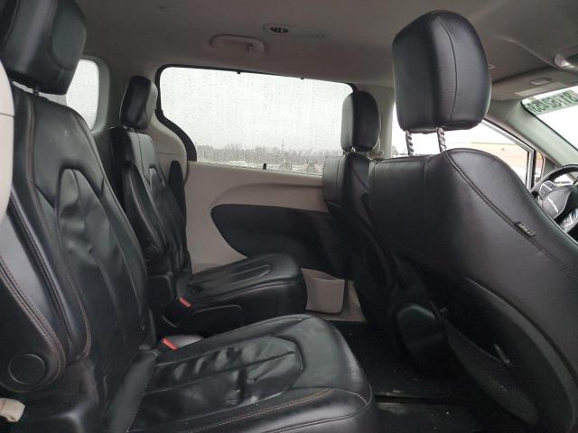 2C4RC1BG7JR185962 - 2018 CHRYSLER PACIFICA TOURING L WHITE photo 11