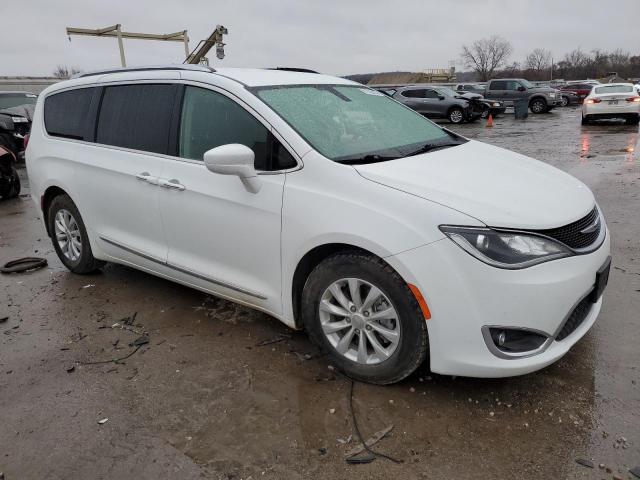 2C4RC1BG7JR185962 - 2018 CHRYSLER PACIFICA TOURING L WHITE photo 4