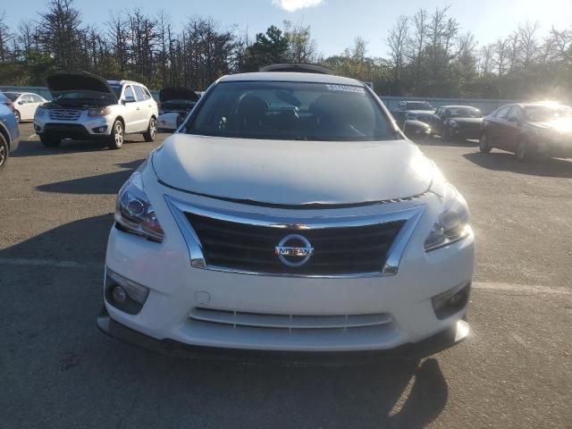 1N4AL3APXEN335985 - 2014 NISSAN ALTIMA 2.5 WHITE photo 5