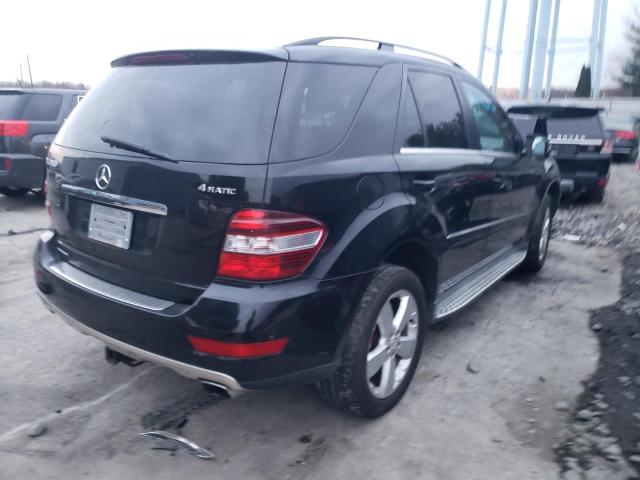 4JGBB8GB6BA717438 - 2011 MERCEDES-BENZ ML 350 4MATIC BLACK photo 3