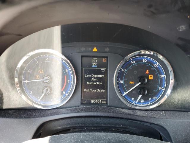 5YFBURHE8JP776787 - 2018 TOYOTA COROLLA L წითელი ფოტო 9