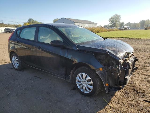 KMHCT5AE0HU325016 - 2017 HYUNDAI ACCENT SE BLACK photo 4