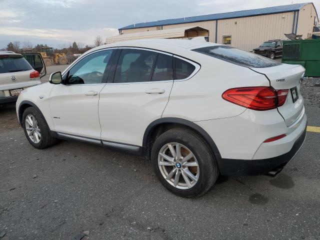 5UXXW3C56J0Z60316 - 2018 BMW X4 XDRIVE28I WHITE photo 2