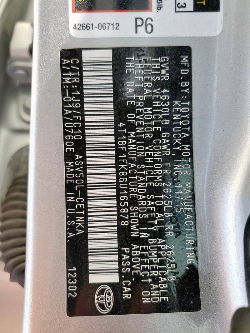 4T1BF1FK8GU165878 - 2016 TOYOTA CAMRY LE 银色 照片 12