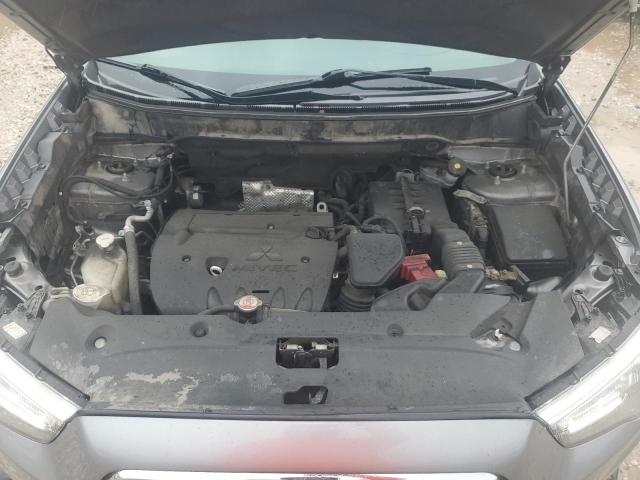 4A4AP3AW9FE055491 - 2015 MITSUBISHI OUTLANDER ES 银色 照片 11