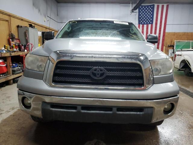 5TBDV54198S519200 - 2008 TOYOTA TUNDRA CREWMAX SILVER photo 5